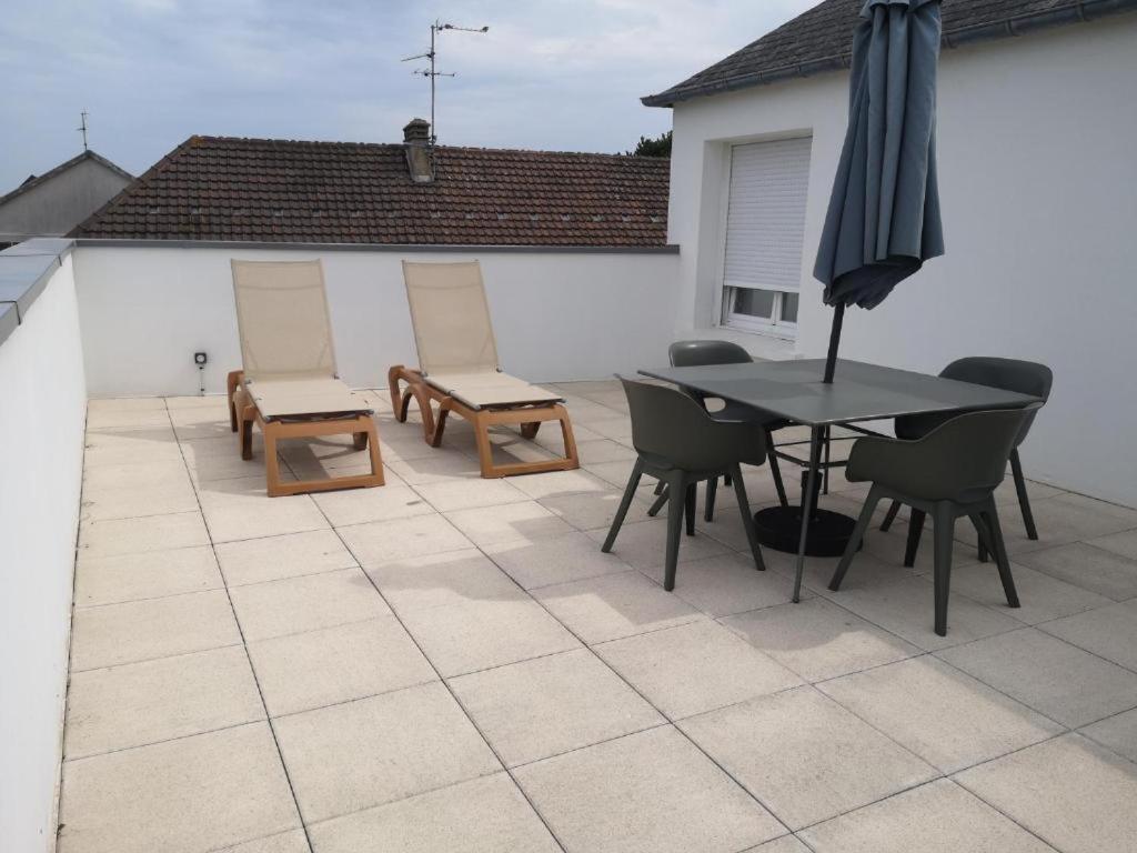 Place Alexandre Stanier Apt N 7 Avec Terrasse Asnelles Exterior foto
